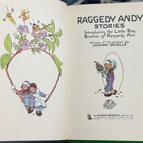 Raggedy Andy Stories and Raggedy Ann and Andy Book Set - Picture 6 of 6